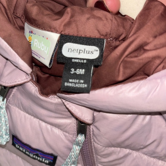 Patagonia Lavender Infant Snowsuit - Picture 4 of 6